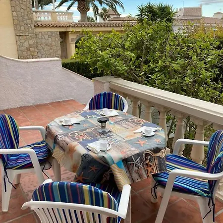 Holiday home Chalet A 100m De La Playa De Cristal, Pino Alto *